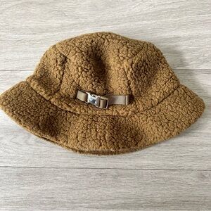 Lululemon brown sherpa bucket hat M/L